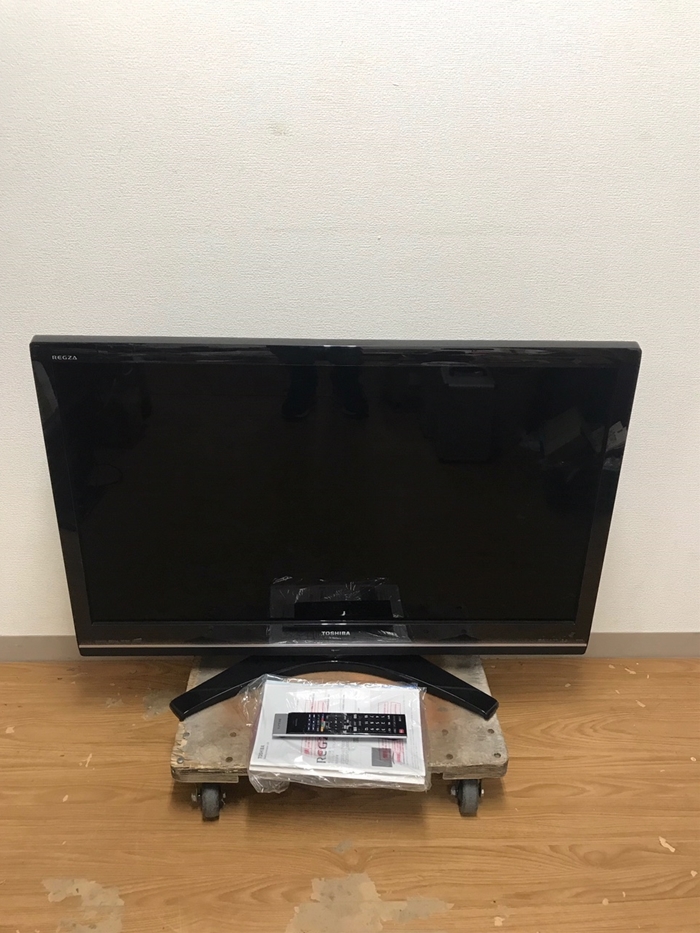 TOSHIBA 液晶テレビ ４２インチ 2010年製-