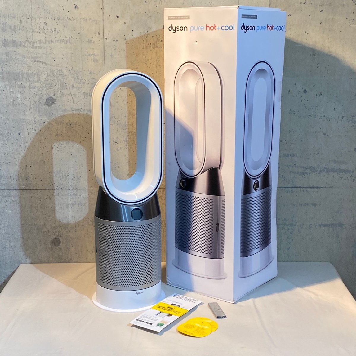 Dyson Pure Hot + Cool 空気清浄ファンヒーター HP04 - 横浜の ...